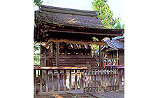 八幡神社と高良社
